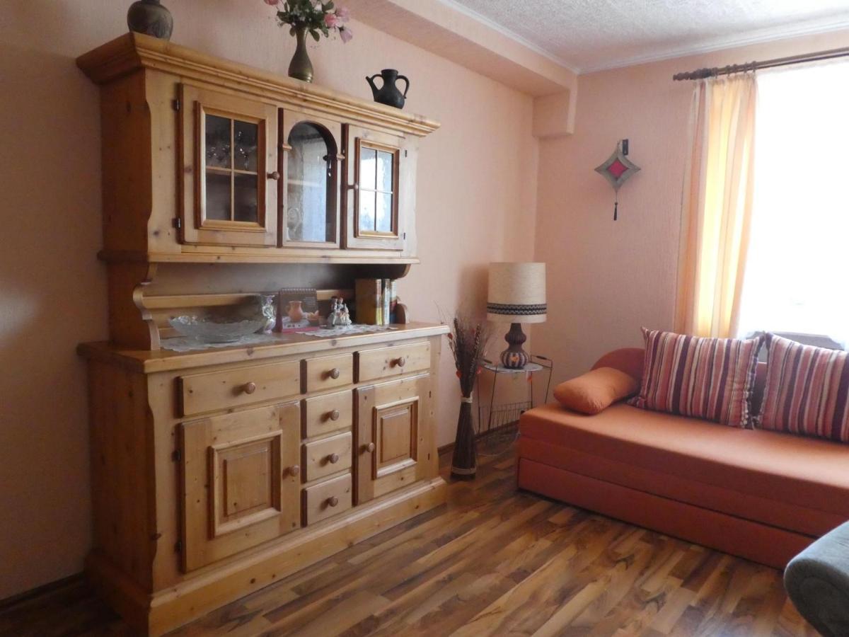 Oberzissen Ferienwohnung Fuelbier מראה חיצוני תמונה
